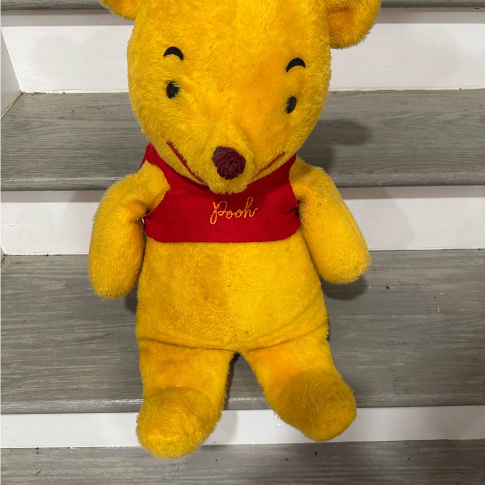 24” vintage Winnie the Pooh